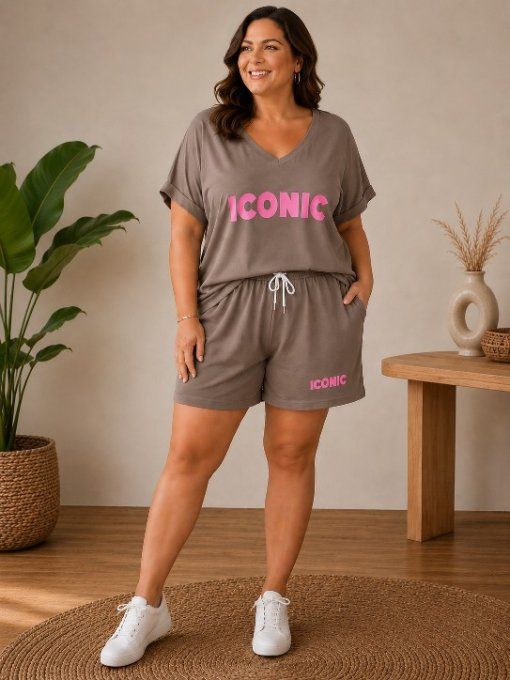 Ensemble ICONIC t-shirt et short couleur taupe