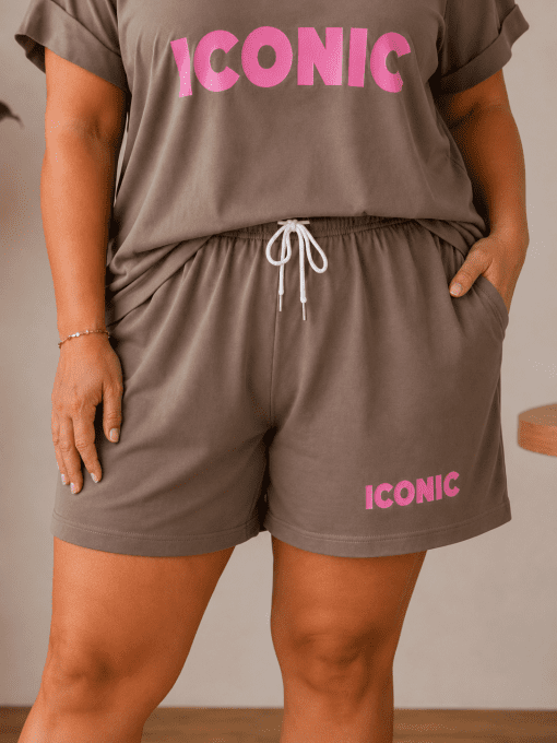 Ensemble ICONIC t-shirt et short couleur taupe